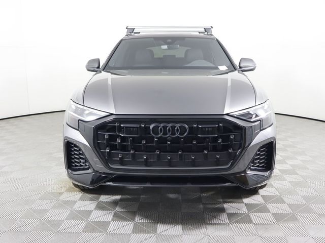 2025 Audi Q8 Premium