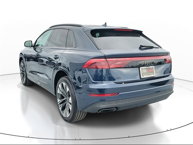 2025 Audi Q8 Premium