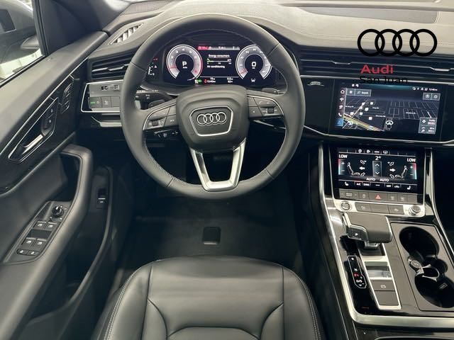 2025 Audi Q8 Premium