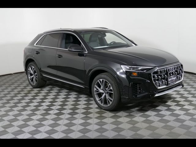 2025 Audi Q8 Premium