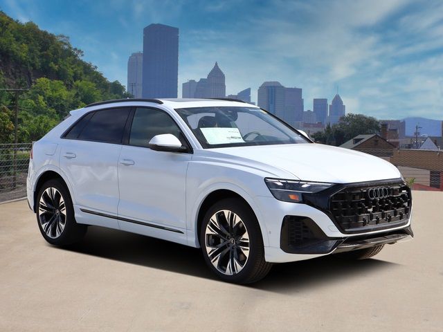 2025 Audi Q8 Premium Plus