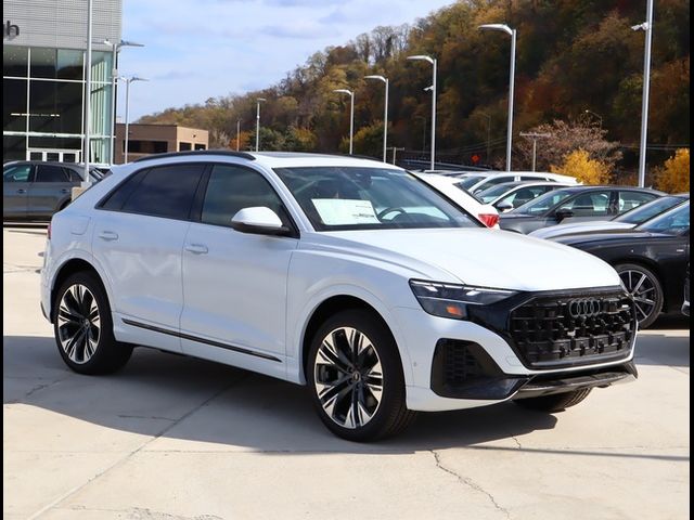 2025 Audi Q8 Premium Plus