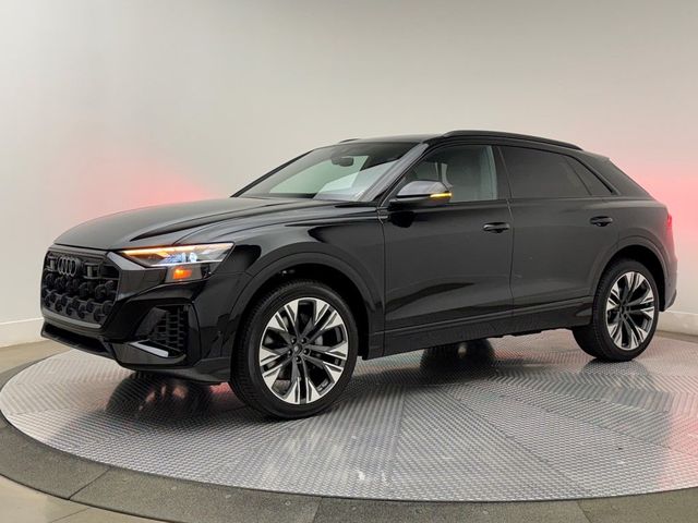 2025 Audi Q8 Premium Plus