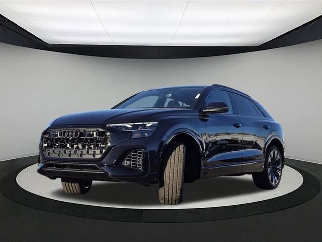 2025 Audi Q8 Premium Plus