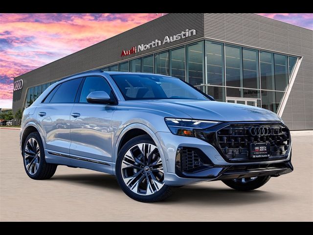 2025 Audi Q8 Premium Plus