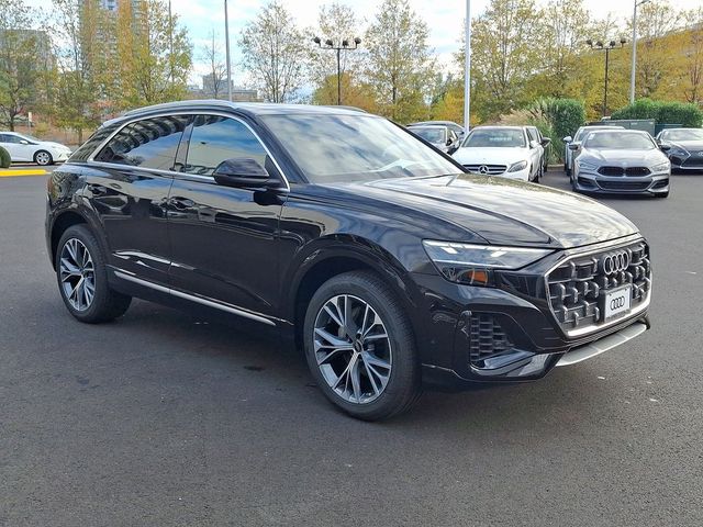 2025 Audi Q8 Premium Plus