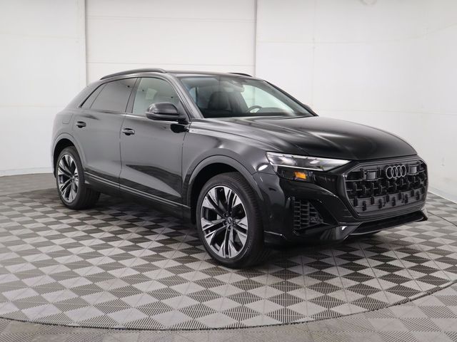 2025 Audi Q8 Premium Plus