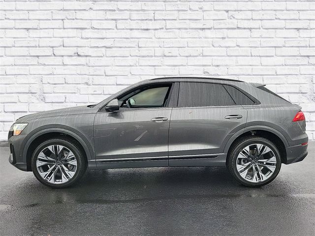 2025 Audi Q8 Premium Plus