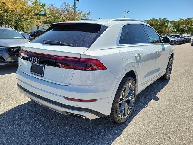 2025 Audi Q8 Premium Plus