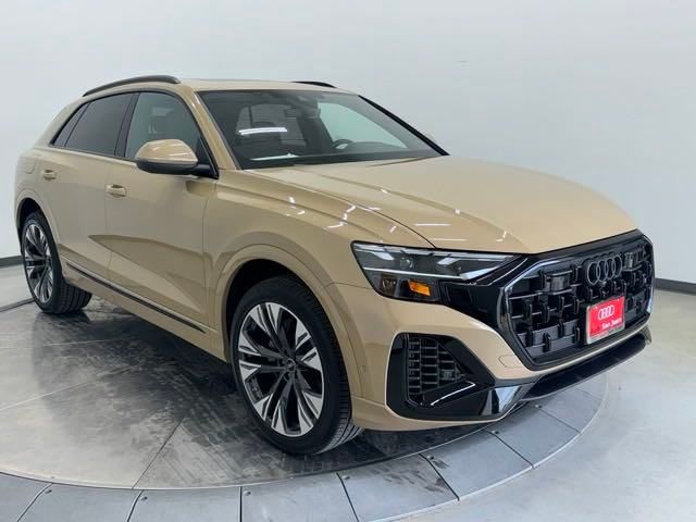 2025 Audi Q8 Premium Plus