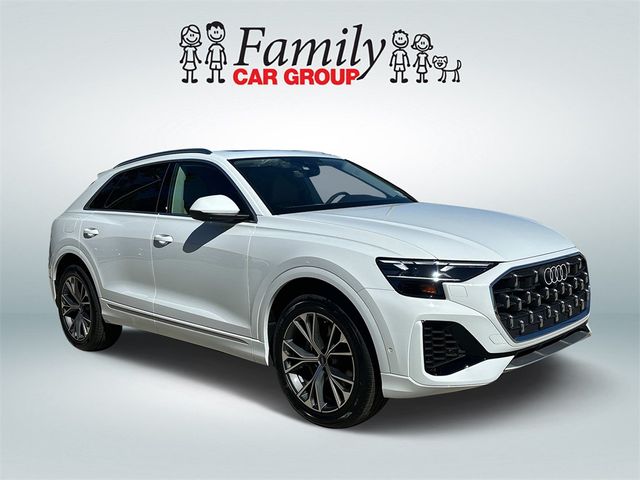 2025 Audi Q8 Premium Plus