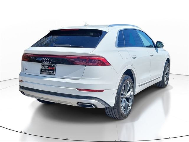 2025 Audi Q8 Premium Plus