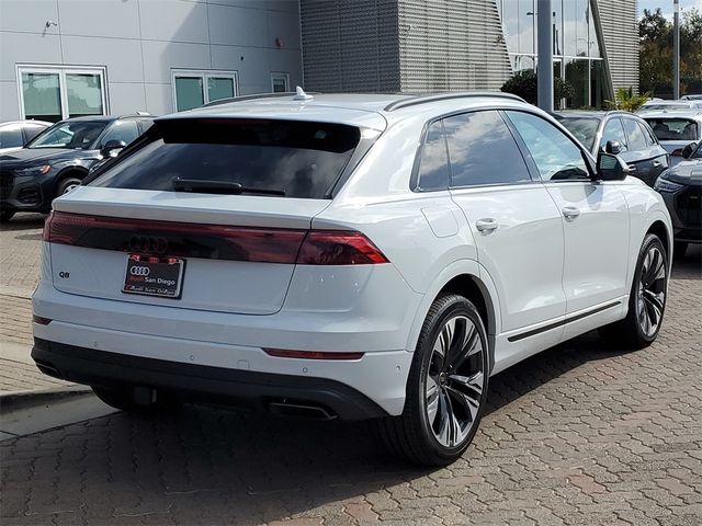 2025 Audi Q8 Premium Plus