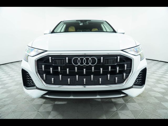 2025 Audi Q8 Premium Plus