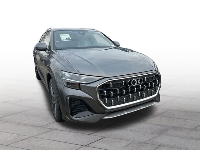 2025 Audi Q8 Premium Plus