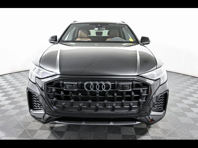 2025 Audi Q8 Premium Plus