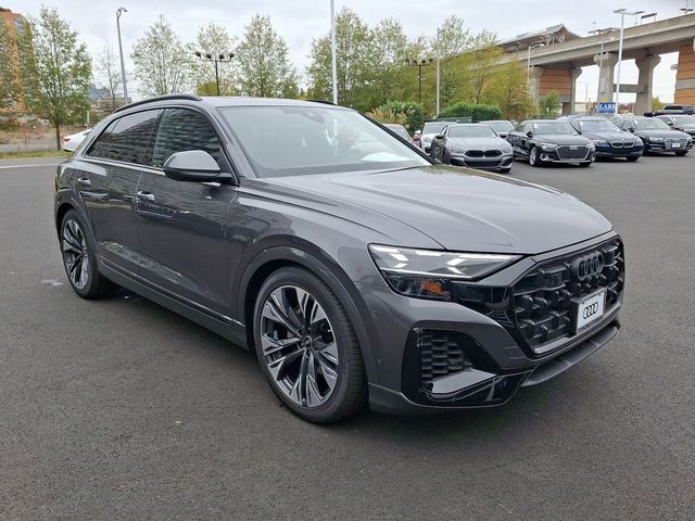 2025 Audi Q8 Prestige