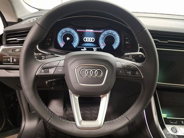 2025 Audi Q8 Prestige