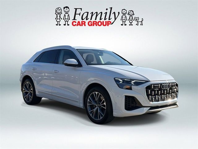 2025 Audi Q8 Prestige