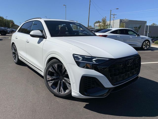 2025 Audi Q8 Prestige