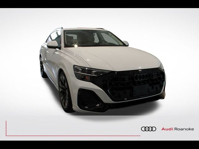 2025 Audi Q8 Prestige