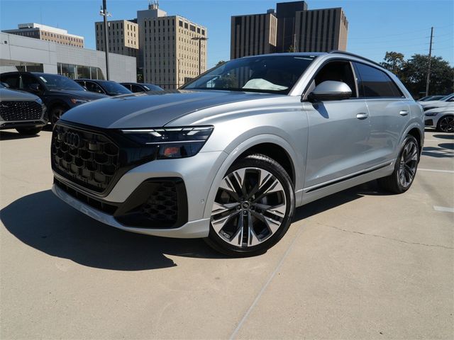 2025 Audi Q8 Premium Plus