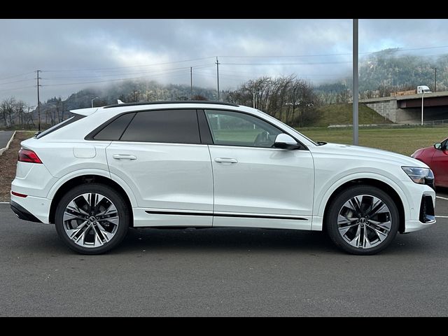 2025 Audi Q8 Premium Plus