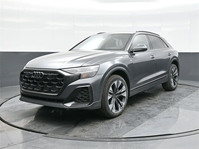 2025 Audi Q8 Premium Plus