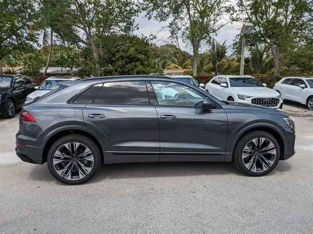 2025 Audi Q8 Premium Plus