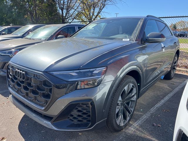 2025 Audi Q8 Premium Plus