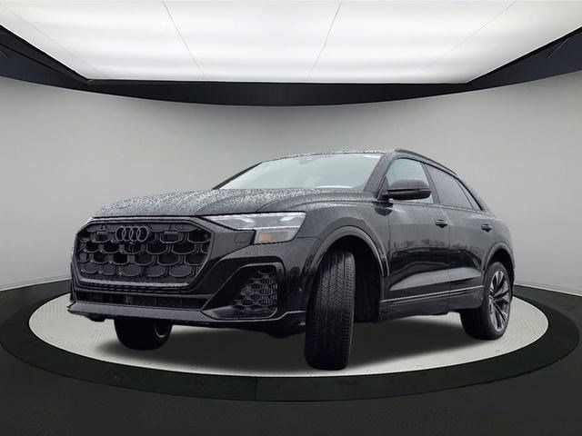 2025 Audi Q8 Premium Plus