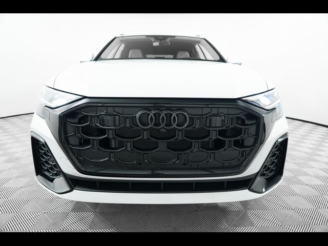 2025 Audi Q8 Premium Plus
