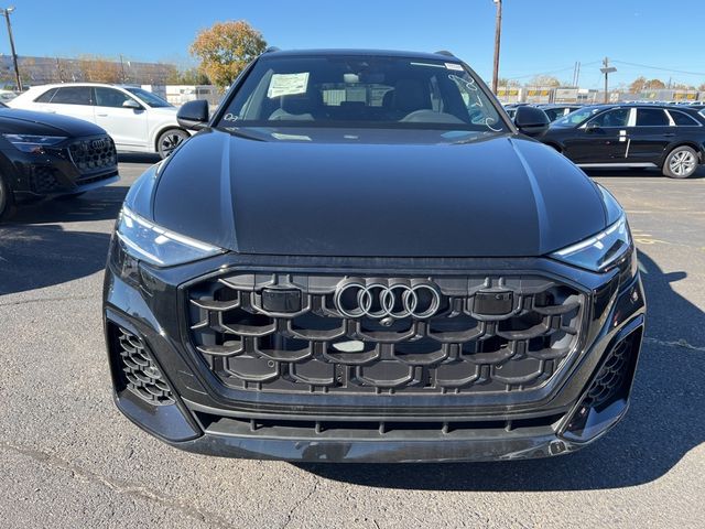 2025 Audi Q8 Premium Plus