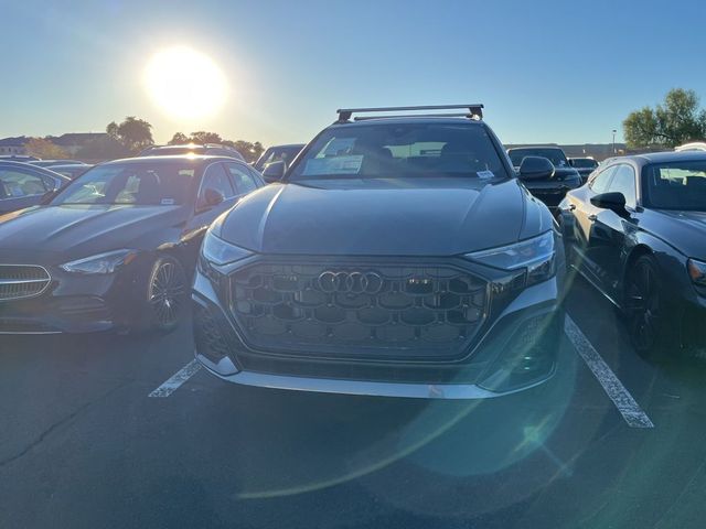 2025 Audi Q8 Premium Plus