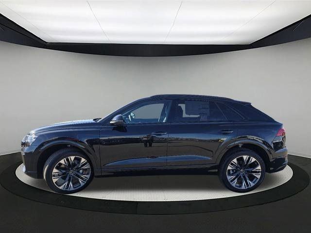 2025 Audi Q8 Premium Plus