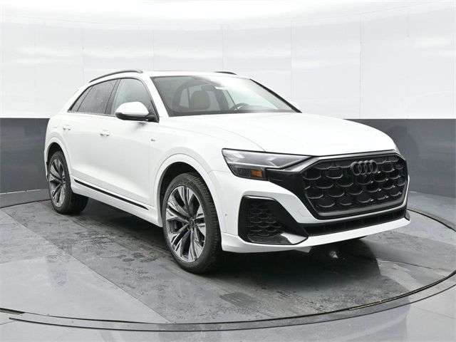 2025 Audi Q8 Premium Plus