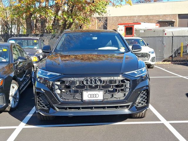 2025 Audi Q8 Premium Plus