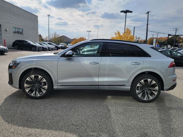 2025 Audi Q8 Premium Plus