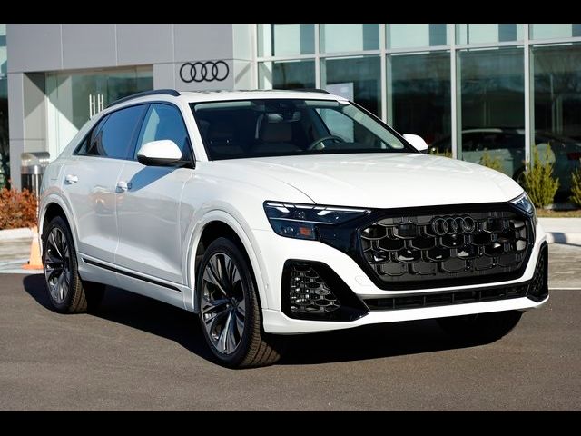 2025 Audi Q8 Premium Plus