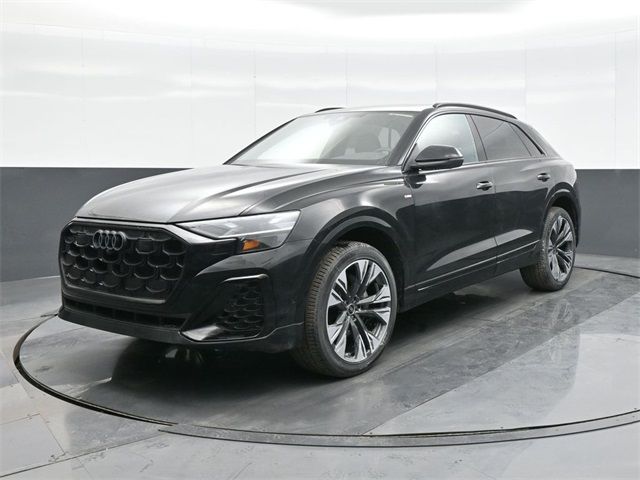 2025 Audi Q8 Premium Plus