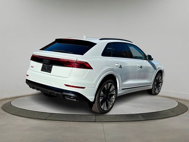 2025 Audi Q8 Premium Plus