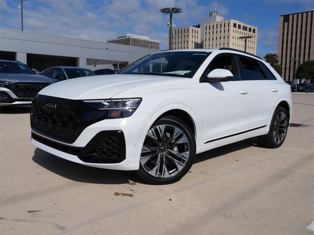 2025 Audi Q8 Premium Plus