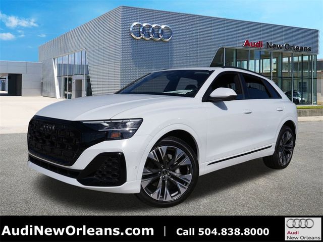 2025 Audi Q8 Premium Plus