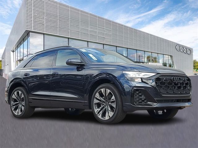 2025 Audi Q8 Premium Plus