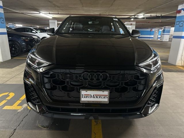 2025 Audi Q8 Premium Plus