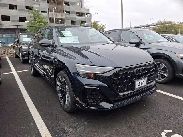 2025 Audi Q8 Premium Plus