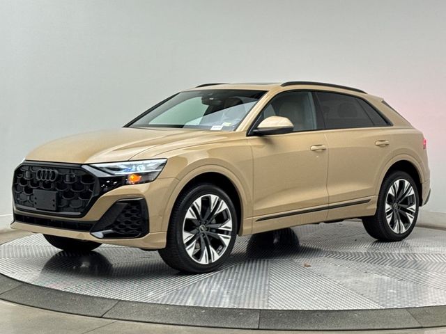 2025 Audi Q8 Premium Plus