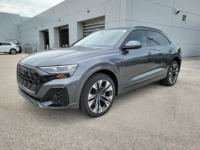 2025 Audi Q8 Premium Plus