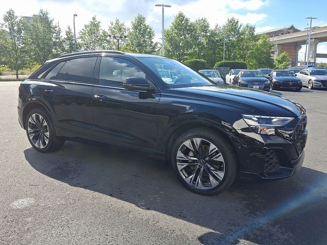2025 Audi Q8 Premium Plus