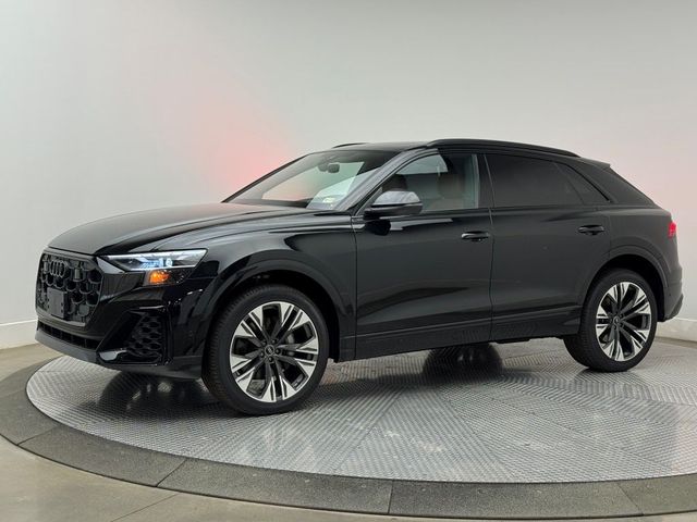 2025 Audi Q8 Premium Plus